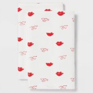 NWT -  Threshold All Over Red Lips Hand Towels Set of (4)